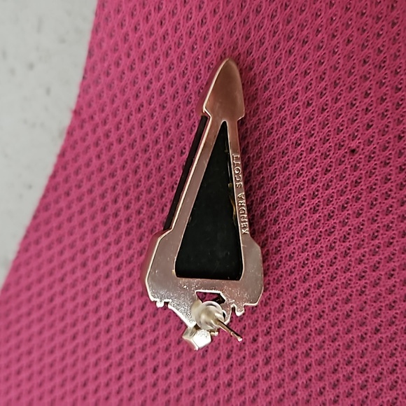 Rare Kendra Scott post earrings - Picture 2 of 3